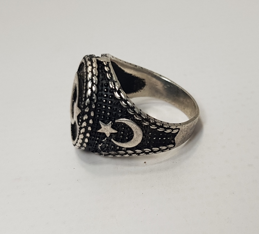 925 AYAR GÜMÜŞTEN MAMÜL AY YILDIZLI ERKEK YÜZÜĞÜ