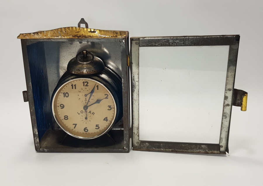 ORJİNAL KUTUSUNDA LONAR MARKA İNGİLİZ MASA SAATİ