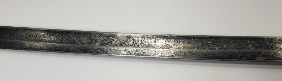 OSMANLI DÖNEMİ İGUANA SAPLI NADİR PAŞA KILICI Bayrak Müzayede