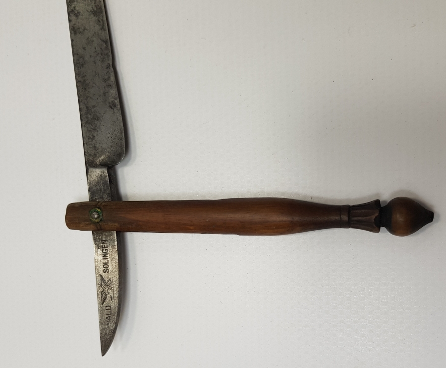 OSMANLI DÖNEMİ NADİR FORMDA AHŞAP USTURA