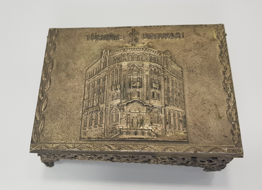 İŞ BANKASI ŞEKER KUTUSU 