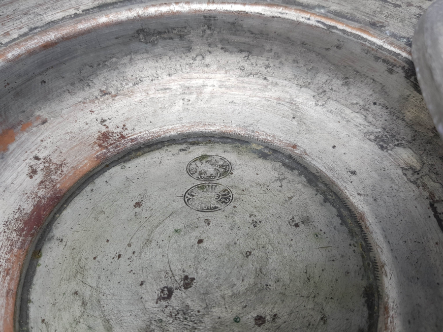 OSMANLI DÖNEMİ ERMENİ USTA YAPIMI OSMANLICA VE ERMENİCE DAMGALI KAPAKLI BAKIR LENGER