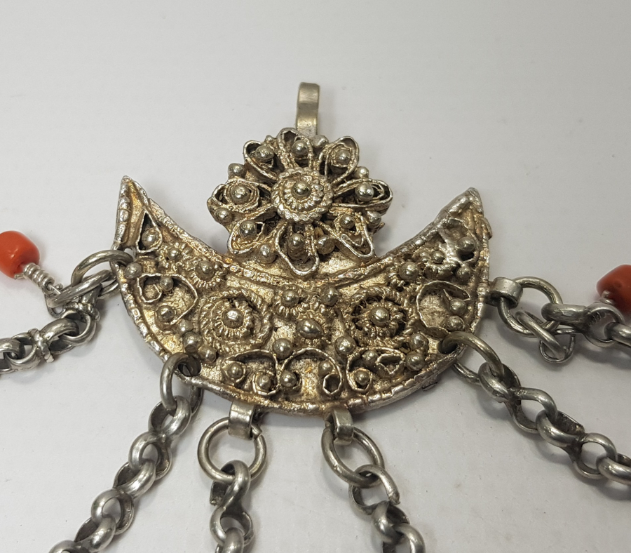 OSMANLI DÖNEMİ GÜVERSE İŞÇİLİKLİ TUĞRALI GÜMÜŞ FES SÜSÜ