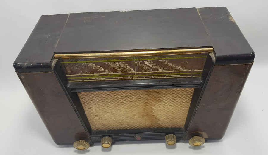 PHILIPS MARKA AHŞAP KASALI RADYO