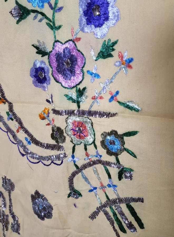 CUMHURİYET İLK DÖNEM BALIKESİR AYVALIK YÖRESİ TEL KIRMA İŞLEMELİ SÜNNET ÇOCUĞU PELERİNİ 