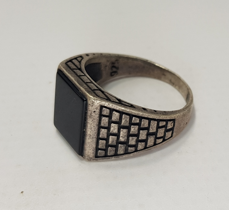 OLTU TAŞLI GÜMÜŞ YÜZÜK