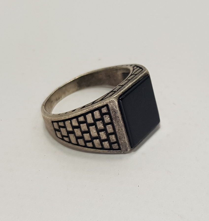 OLTU TAŞLI GÜMÜŞ YÜZÜK