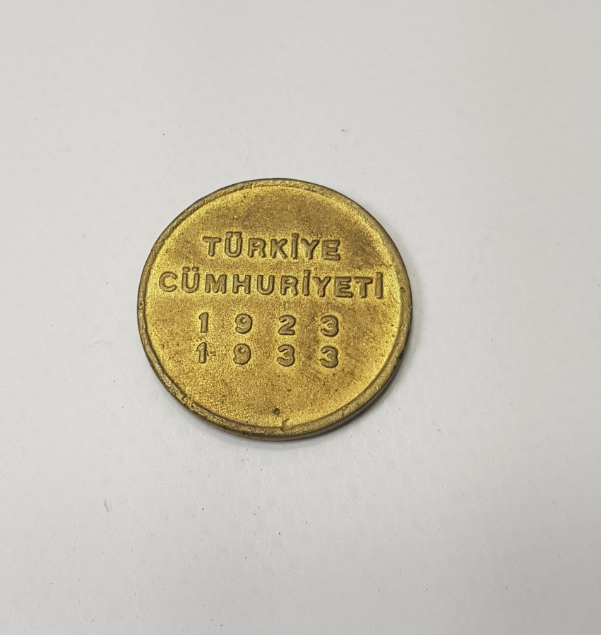 CUMHURİYETİN 10. YIL MADALYONU