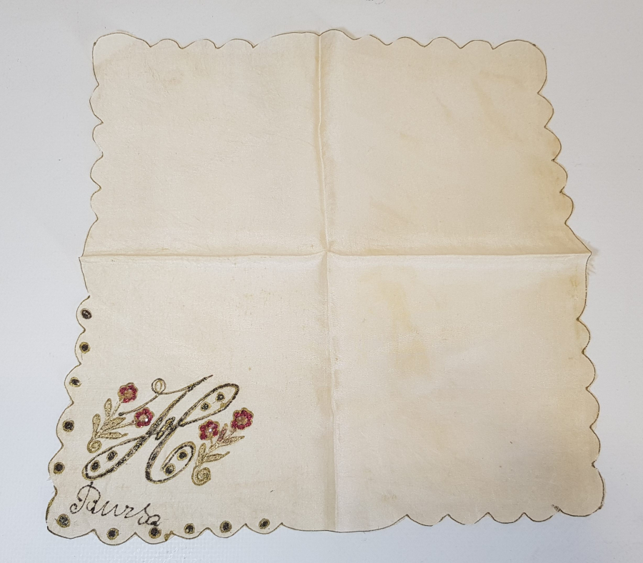 1930-1940's BURSA YAZILI VE İNİSİYALLİ İPEK MENDİL