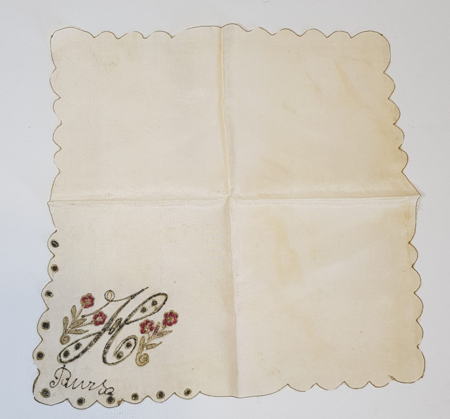 1930-1940's BURSA YAZILI VE İNİSİYALLİ İPEK MENDİL
