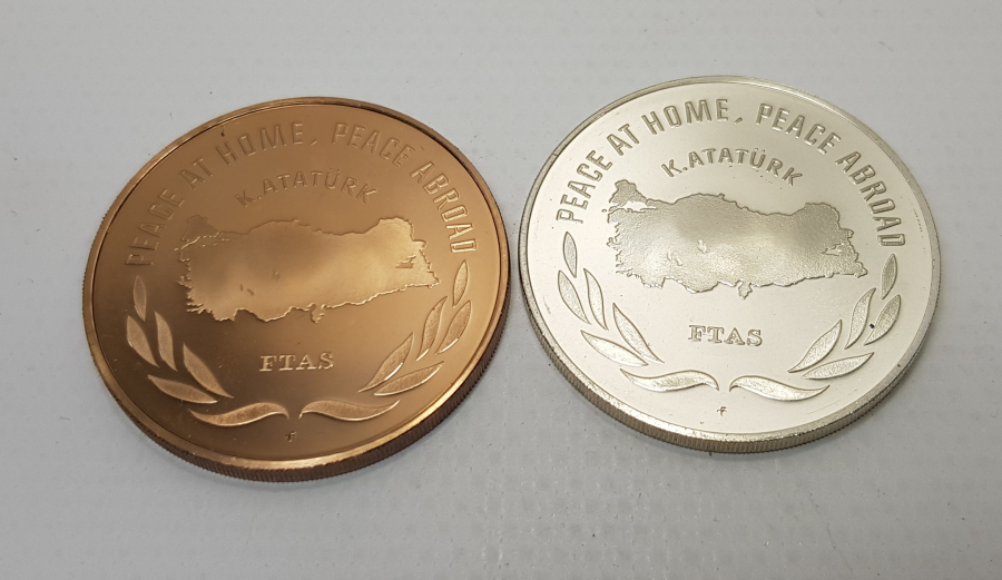 GÜMÜŞ VE ALTIN KAPLAMA CUMHURİYETİN 50. YIL MADALYONLARI 