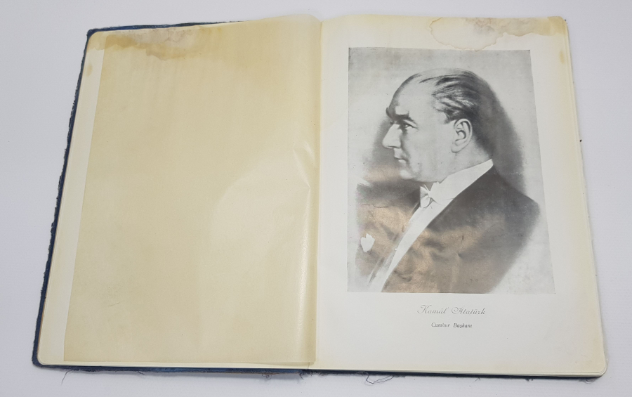 İZMİR ERKEK LİSESİ 1936-1937 YILLIĞI