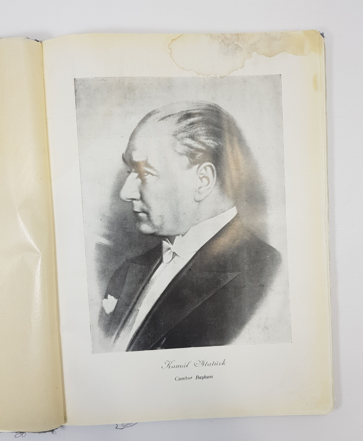 İZMİR ERKEK LİSESİ 1936-1937 YILLIĞI