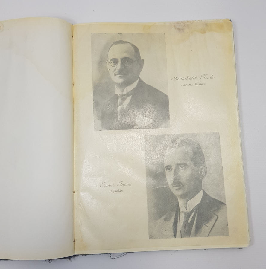 İZMİR ERKEK LİSESİ 1936-1937 YILLIĞI