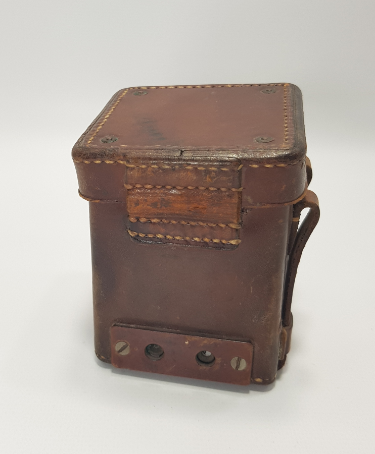 CARL ZEISS JENA ASKERİ BATARYA KUTUSU