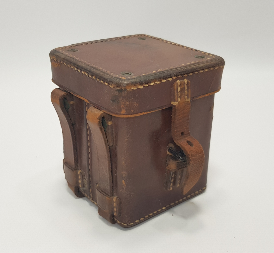 CARL ZEISS JENA ASKERİ BATARYA KUTUSU