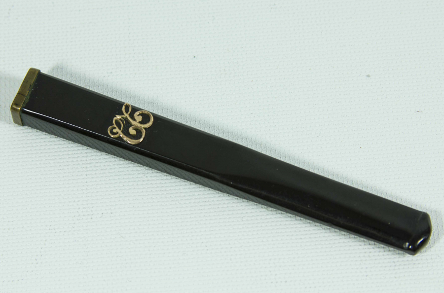 8 AYAR ALTIN İNSİYALLİ AĞIZLIK