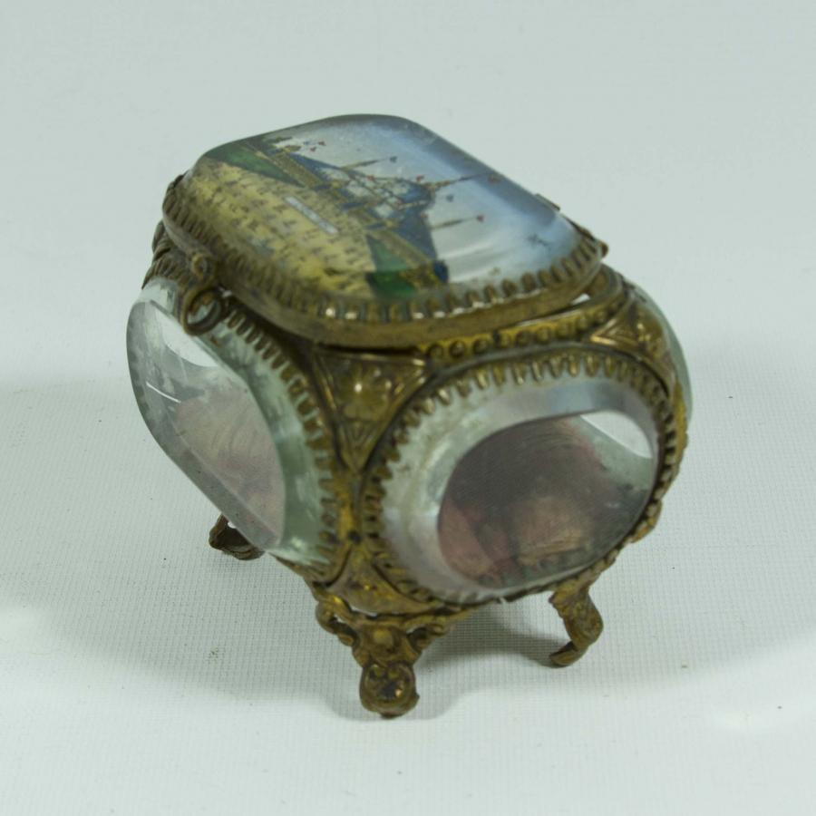 ALTIN VERMEYLİ KRİSTAL CAMLI FRANSIZ MÜCEVHER KUTUSU