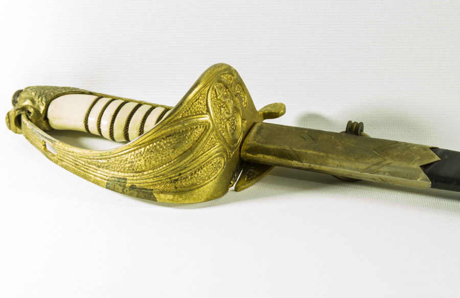 CUMHURİYET İLK DÖNEM DENİZCİ SUBAY KILICI