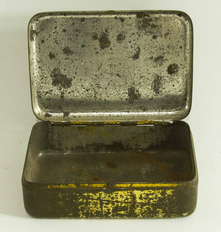 OSMANLI DÖNEMİ SULTANSKY MARKA TENEKE SİGARA KUTUSU