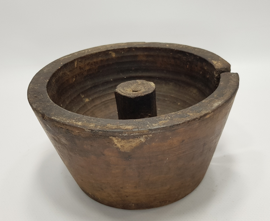 OSMANLI DÖNEMİ AHŞAP FES KALIBI