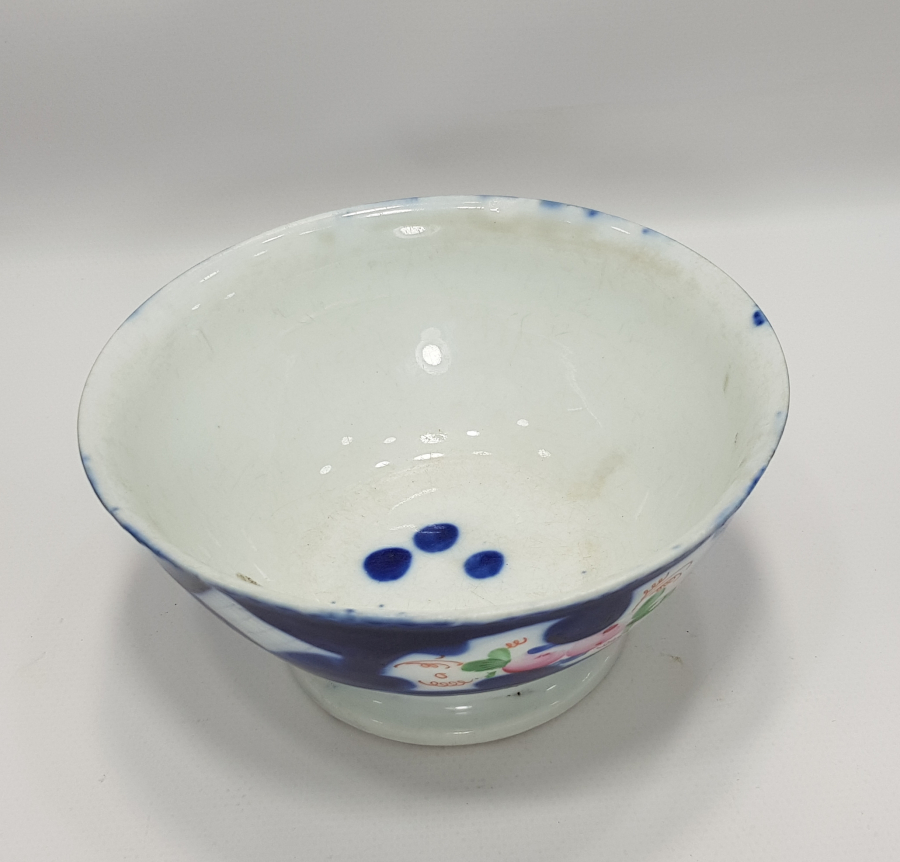 OSMANLICA KUZNETSOV DAMGALI PORSELEN KASE