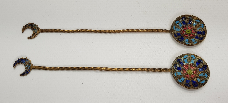 OSMANLI DÖNEMİ MİNELİ VE TOMBAKLI BİR ÇİFT MACUN KAŞIĞI