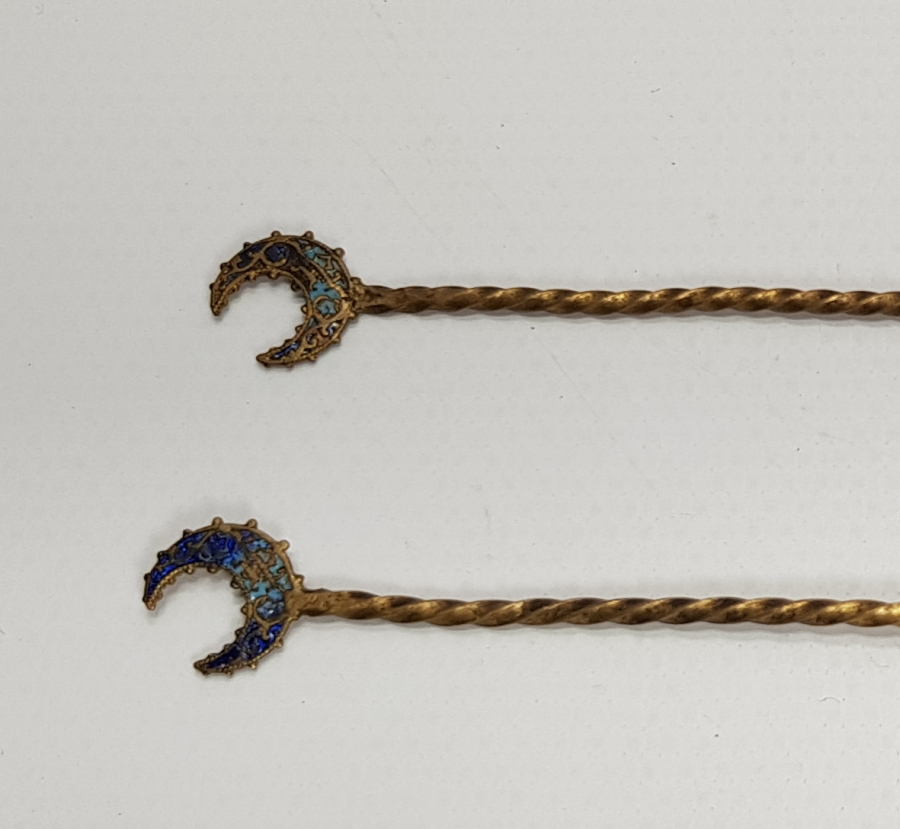 OSMANLI DÖNEMİ MİNELİ VE TOMBAKLI BİR ÇİFT MACUN KAŞIĞI