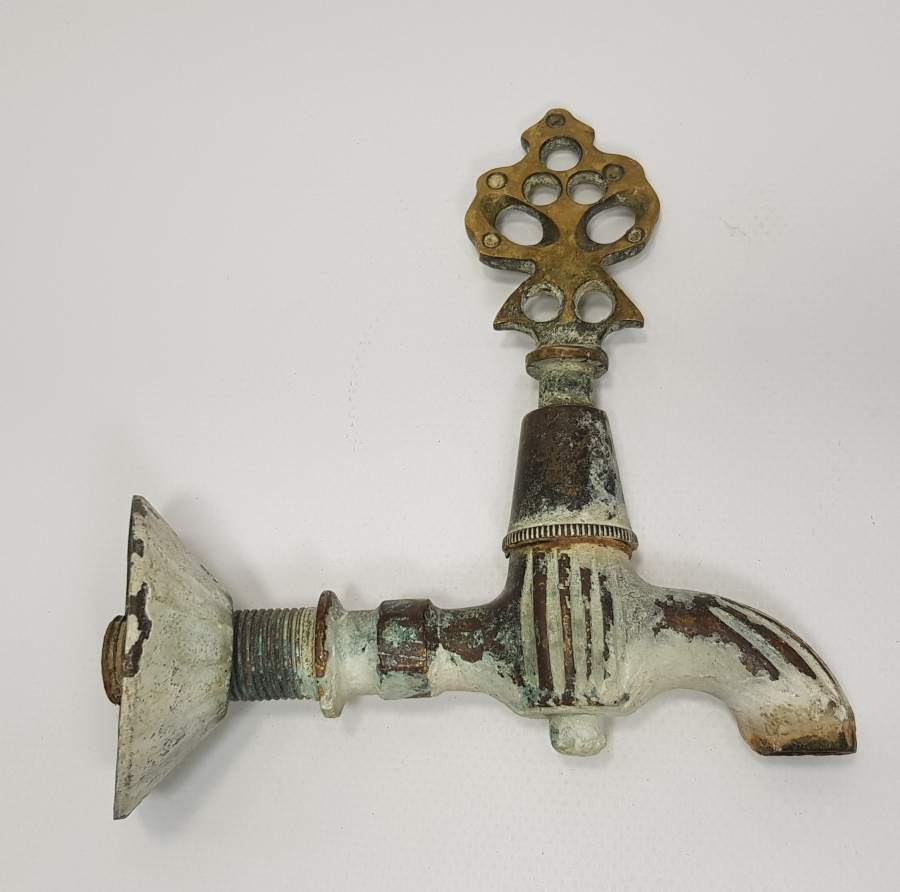 ANTİKA PİRİNÇ KURNA