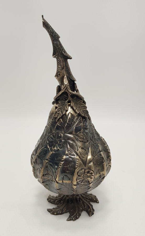 İŞLEMELİ GÜMÜŞ GÜLEBDAN