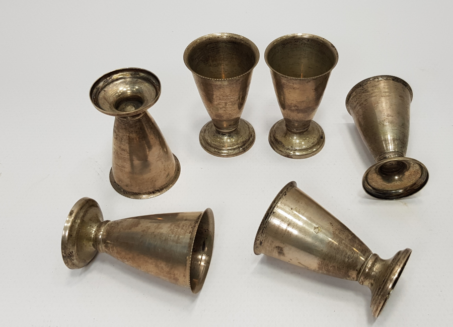 GÜMÜŞ LİKÖR TAKIMI 