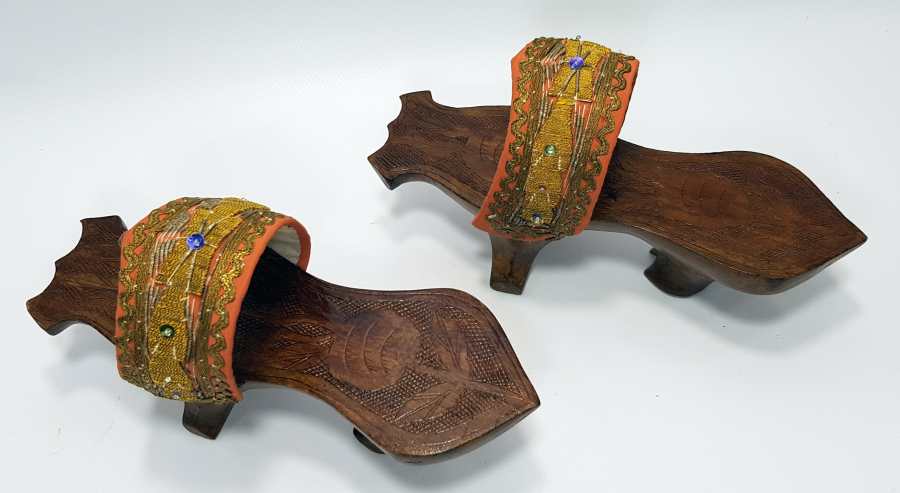 OSMANLI DÖNEMİ İŞLEMELİ GELİN HAMAM NALINI