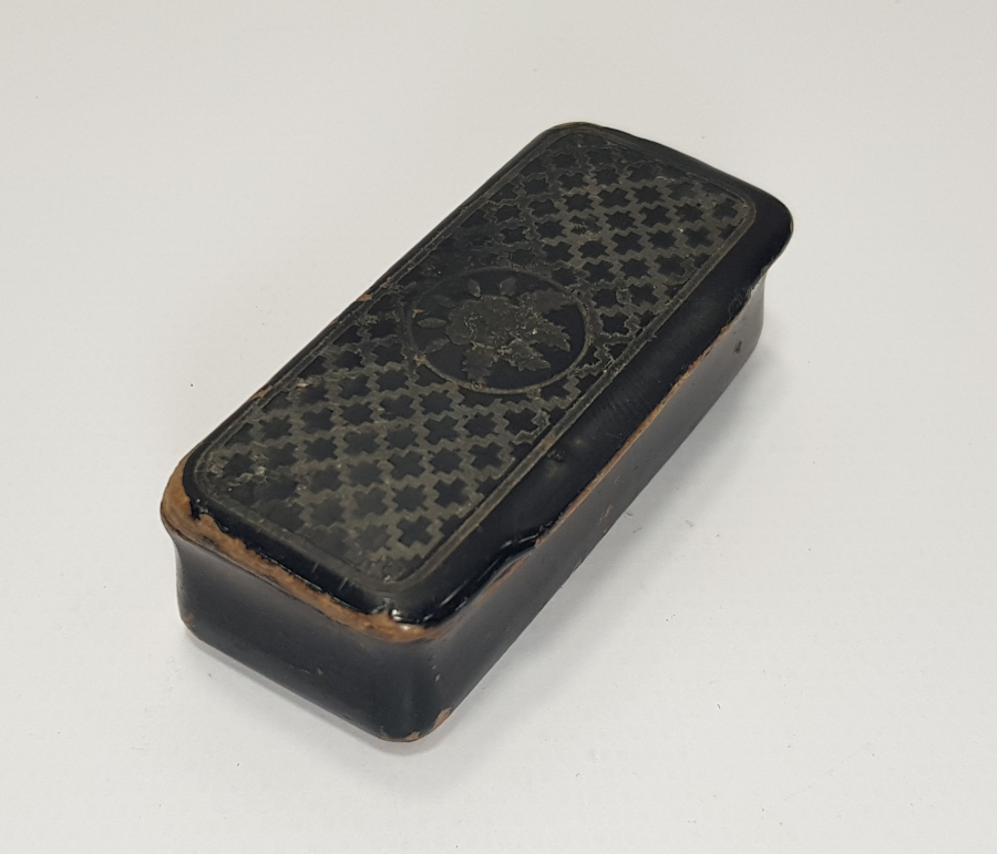 OSMANLI DÖNEMİ PAPIER MACHE ENFİYE KUTUSU