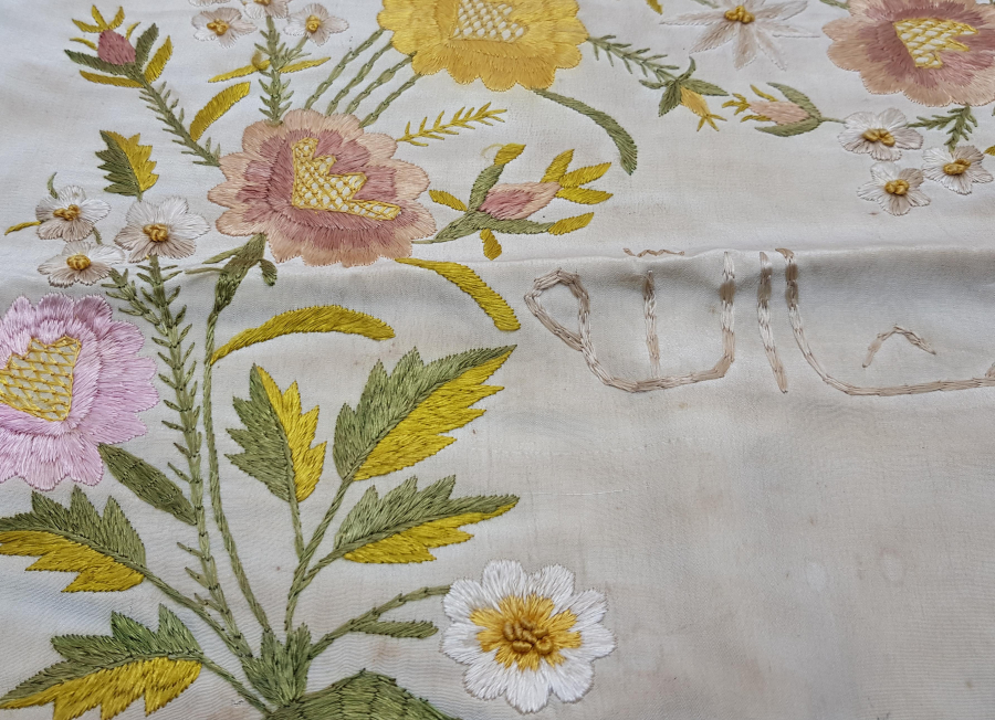 OSMANLI DÖNEMİ ÜZERİ MAŞALLAH YAZILI İPEK PANO