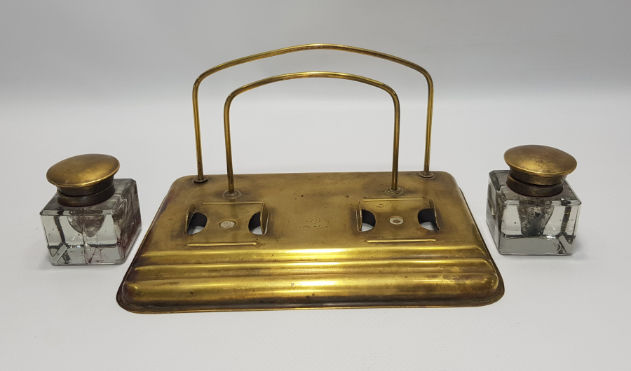 ÜZERİ OSMANLICA YAZILI NADİR BİR HOKKA TAKIMI