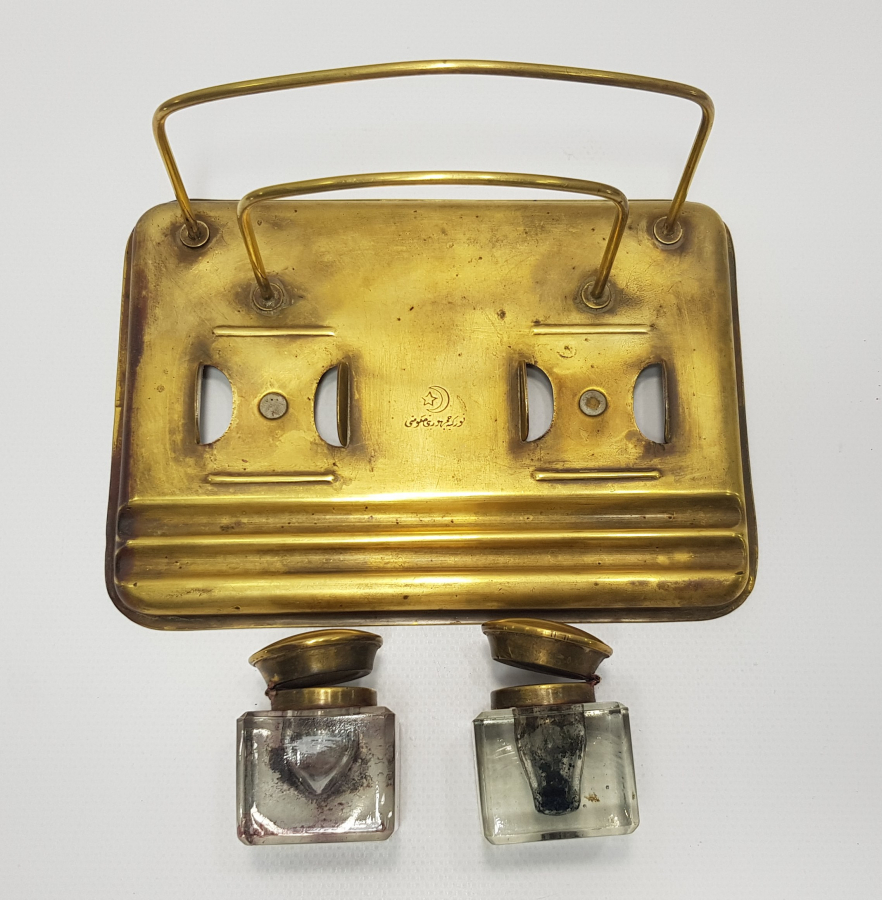 ÜZERİ OSMANLICA YAZILI NADİR BİR HOKKA TAKIMI