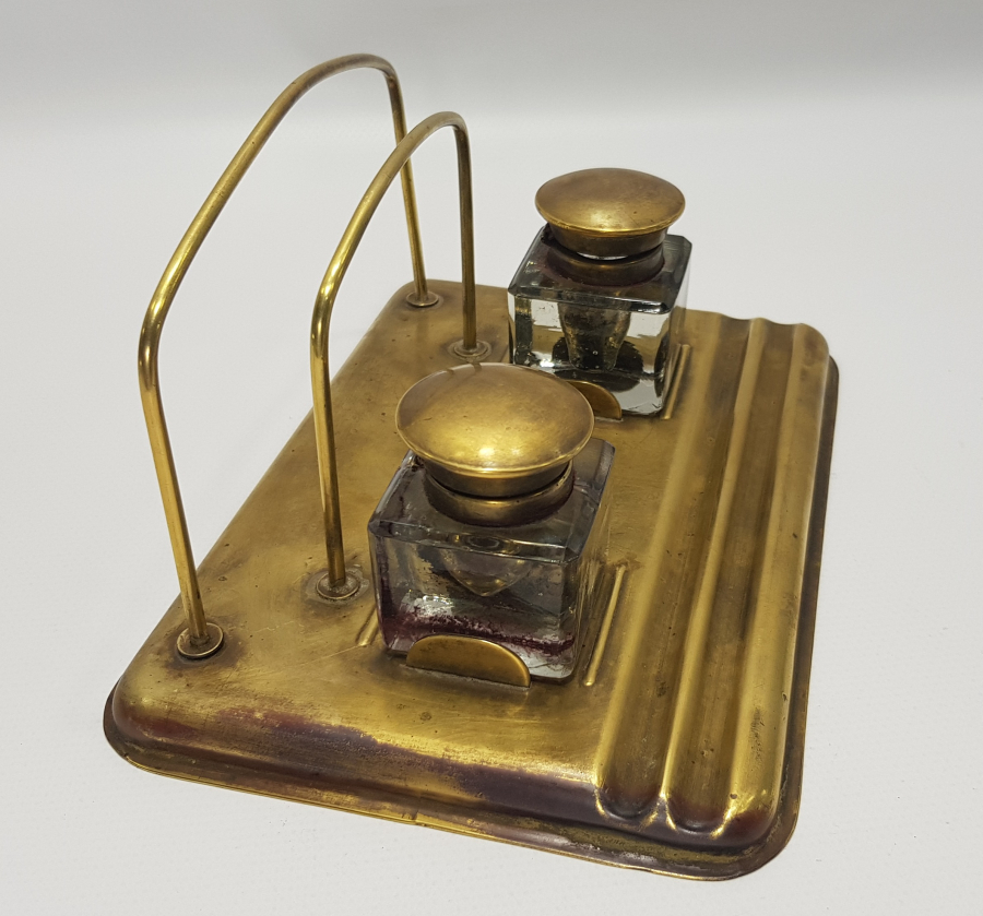 ÜZERİ OSMANLICA YAZILI NADİR BİR HOKKA TAKIMI