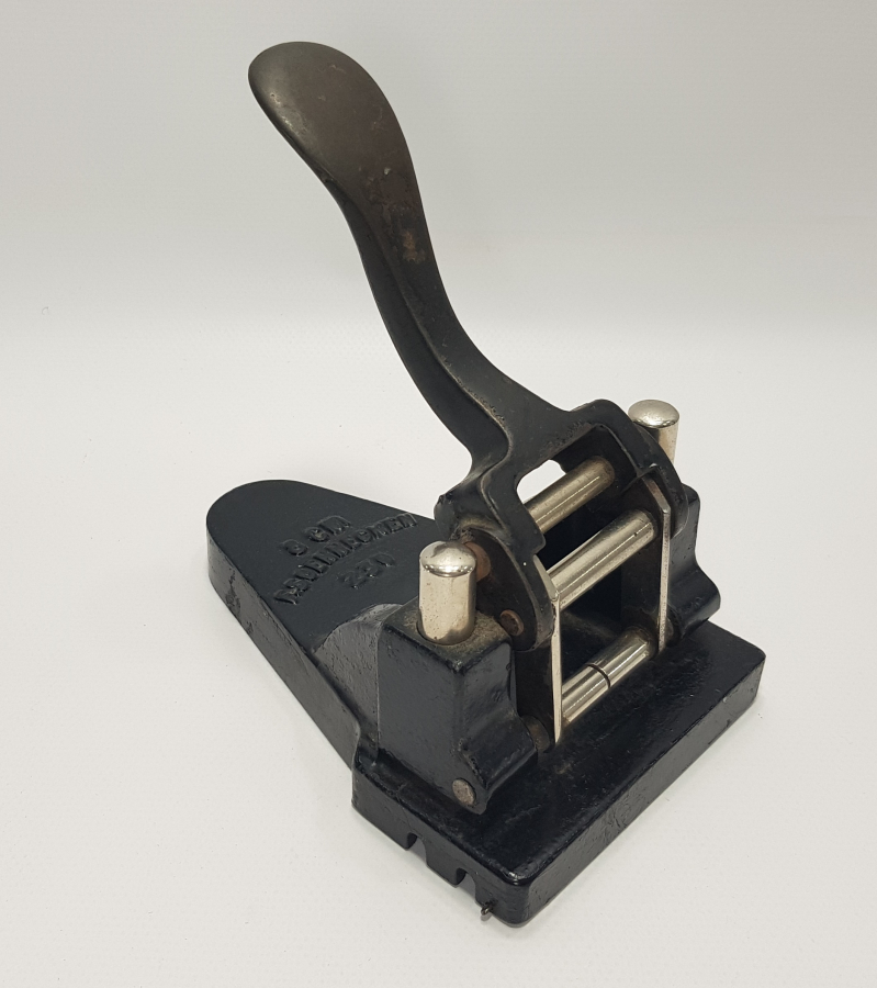 F. SOENNECKEN MARKA ANTİKA METAL DELGEÇ