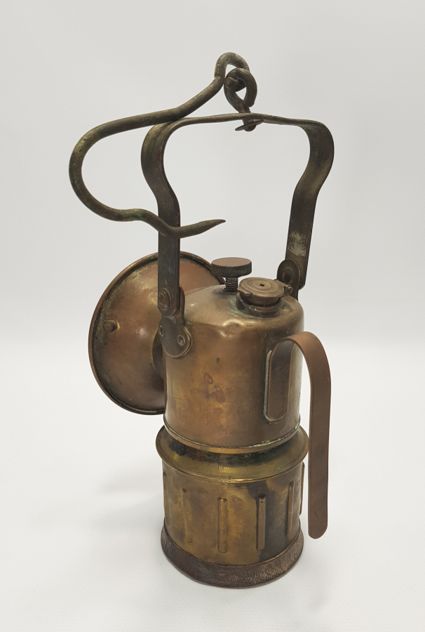 AMERİKAN MALI ANTİKA KARPİT LAMBASI 