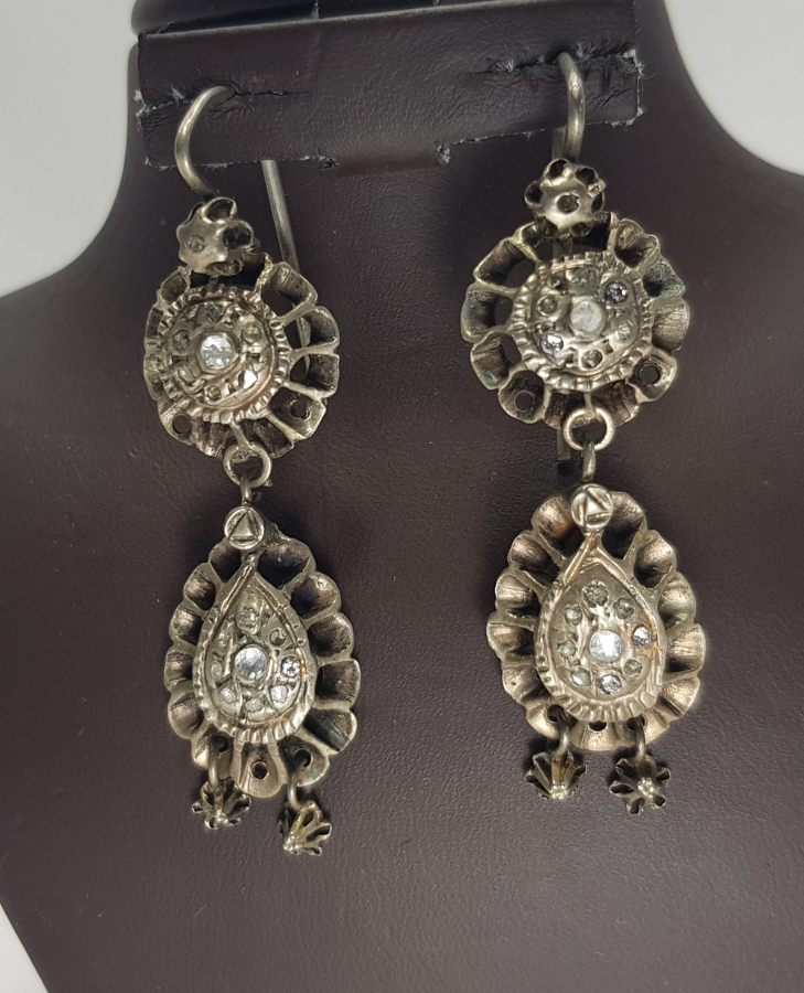 OSMANLI DÖNEMİ BİR ÇİFT ELMAS KÜPE