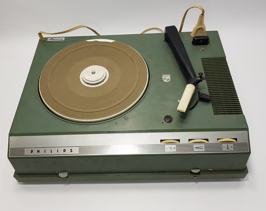 PHILIPS DIAMOND ÇANTA PİKAP 