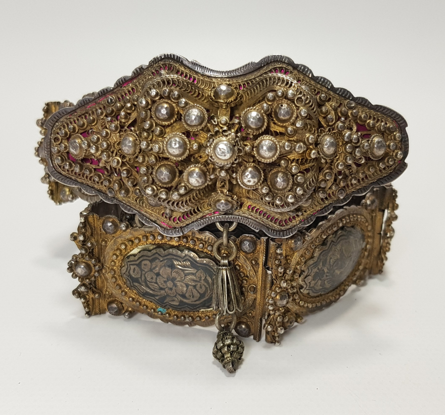 OSMANLI DÖNEMİ VAN İŞİ ERMENİ USTA YAPIMI OSMANLICA VE ERMENİCE DAMGALI SAVATLI GÜMÜŞ KEMER