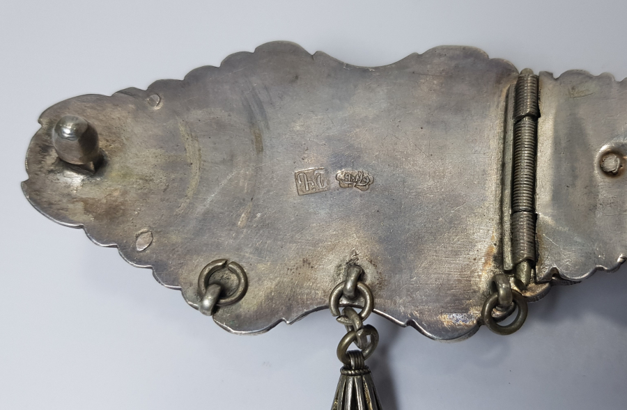 OSMANLI DÖNEMİ VAN İŞİ ERMENİ USTA YAPIMI OSMANLICA VE ERMENİCE DAMGALI SAVATLI GÜMÜŞ KEMER