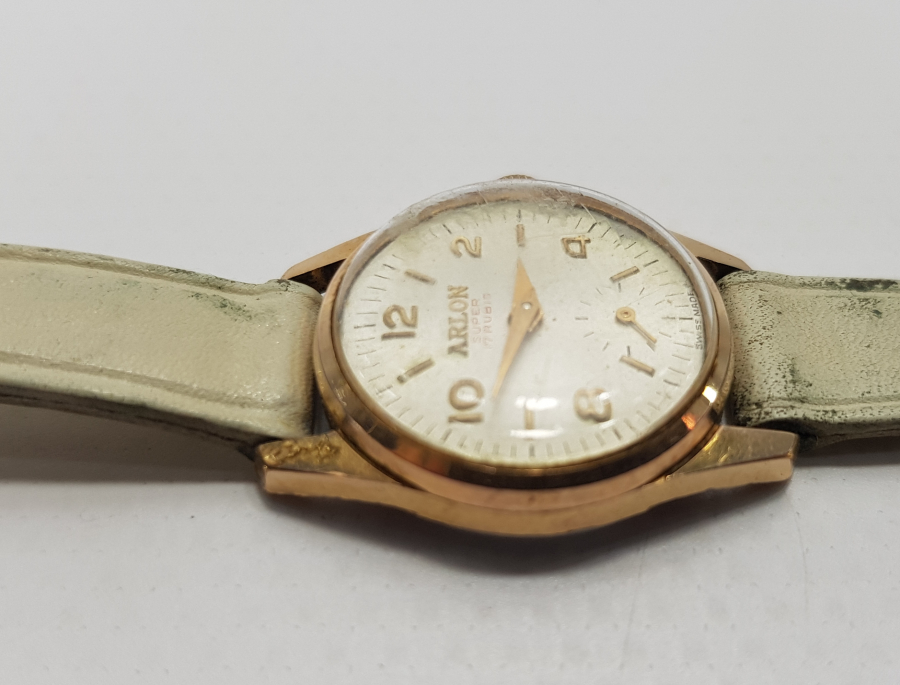 ARLON MARKA KURMALI ALTIN KAPLAMA BAYAN KOL SAATİ