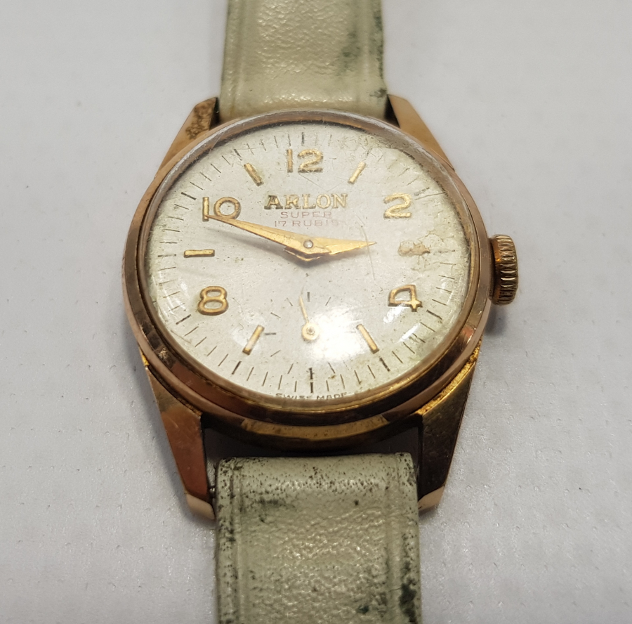 ARLON MARKA KURMALI ALTIN KAPLAMA BAYAN KOL SAATİ