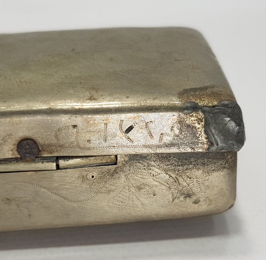 İÇİ OSMANLICA YAZILI ASKER İŞİ TÜTÜN TABAKASI