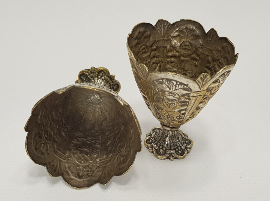 OSMANLI DÖNEMİ GÜMÜŞ KAPLAMA BİR ÇİFT FİNCAN ZARFI