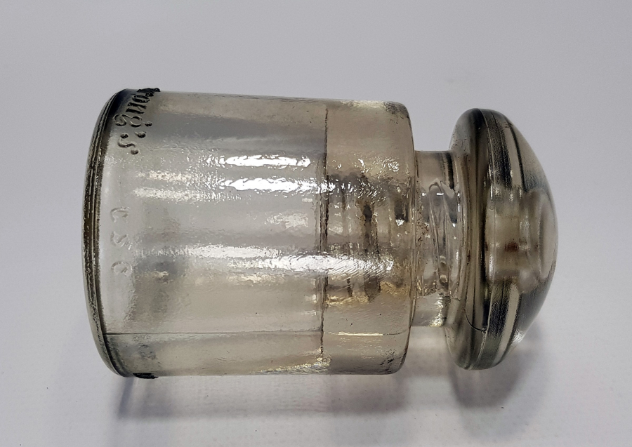 1950's MARSHALL YARDIMI CAMDAN MAMÜL ELEKTRİK DİREĞİ FİNCANI