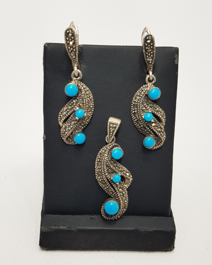 MARKAZİT VE TURKUAZ TAŞLARLA SÜSLÜ GÜMÜŞ SET