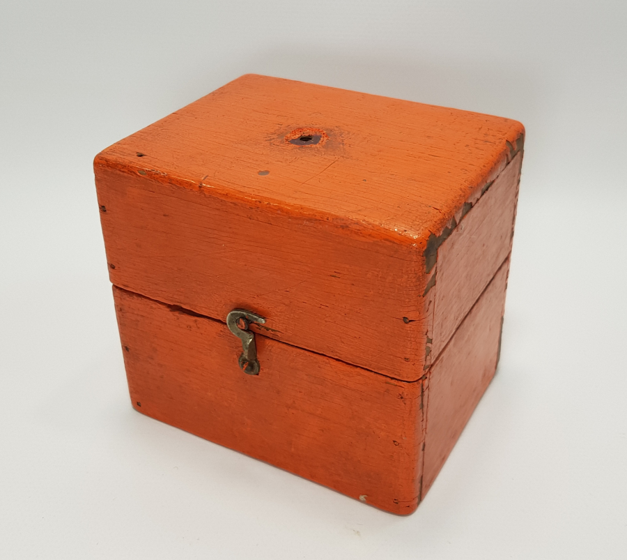 OSMANLI DÖNEMİ AHŞAP KUTUSUNDA SAATÇİ ALETİ - DEVE BOYNU